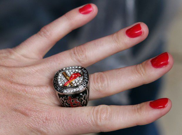 1985 Mystery Player National League Champions ring: Friday May 8